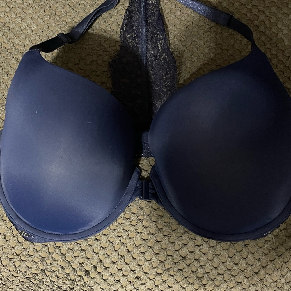 Victoria secret Bra 36DDD